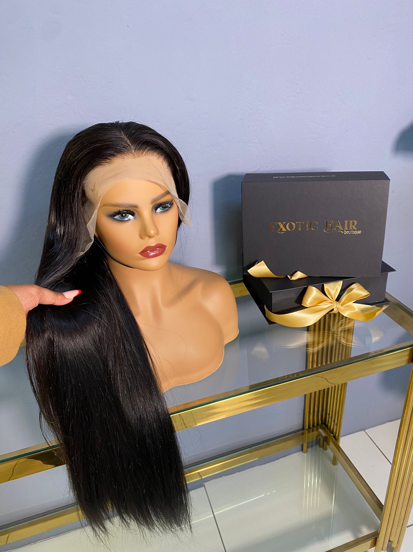 Luxury Collection… DD full frontal wig - straight